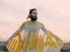 Desea Jared Leto actuar en una comedia romántica